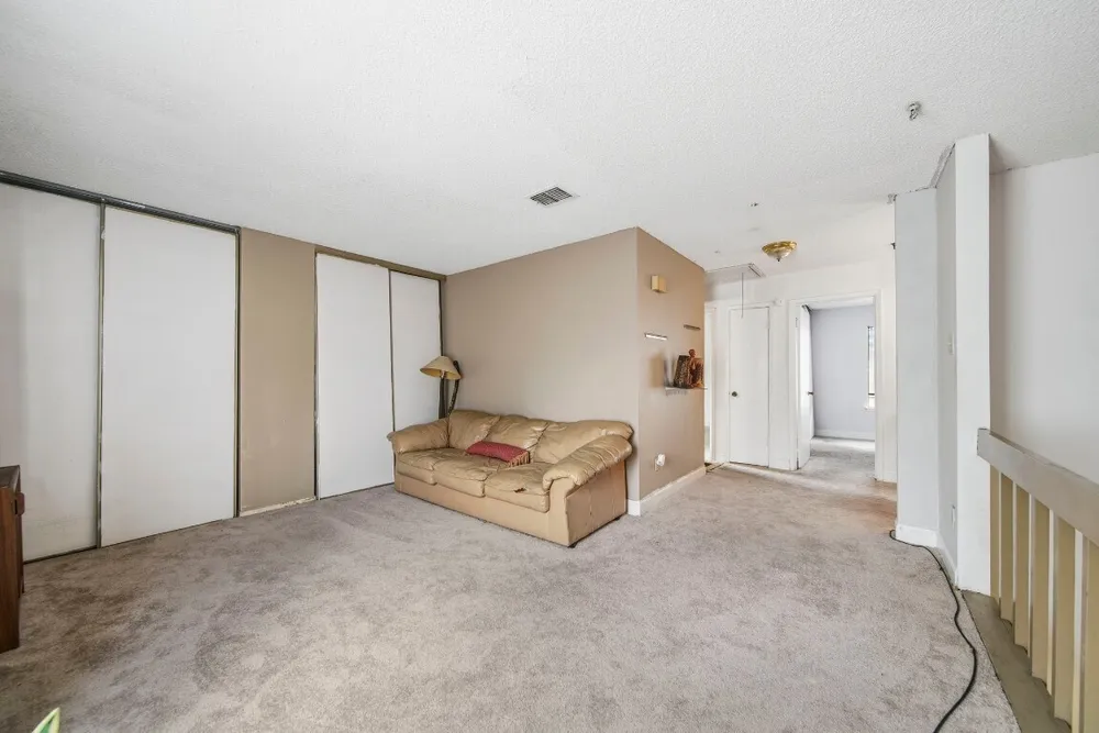 7642 Candlegreen Ln, Houston, TX 77071