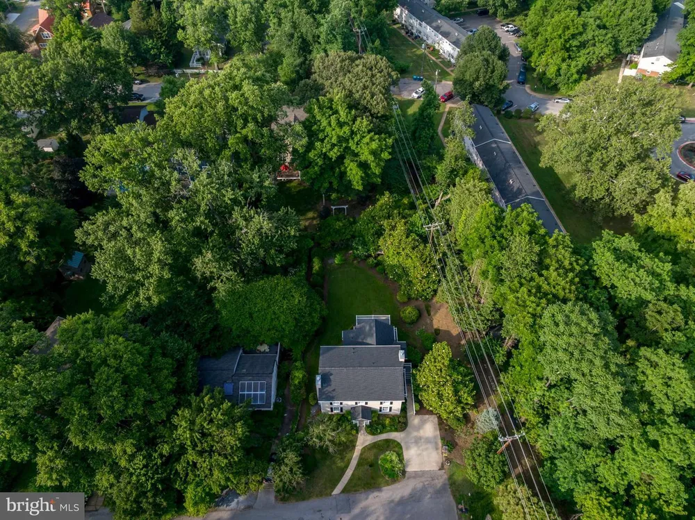 2 Tolson St, Annapolis, MD 21401