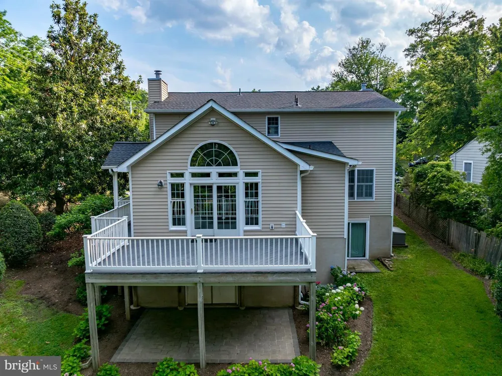 2 Tolson St, Annapolis, MD 21401