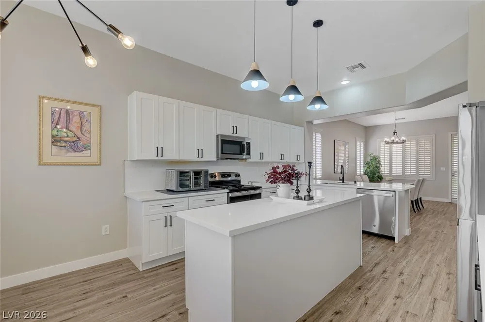 10613 Spring Garden Ct, Las Vegas, NV 89134