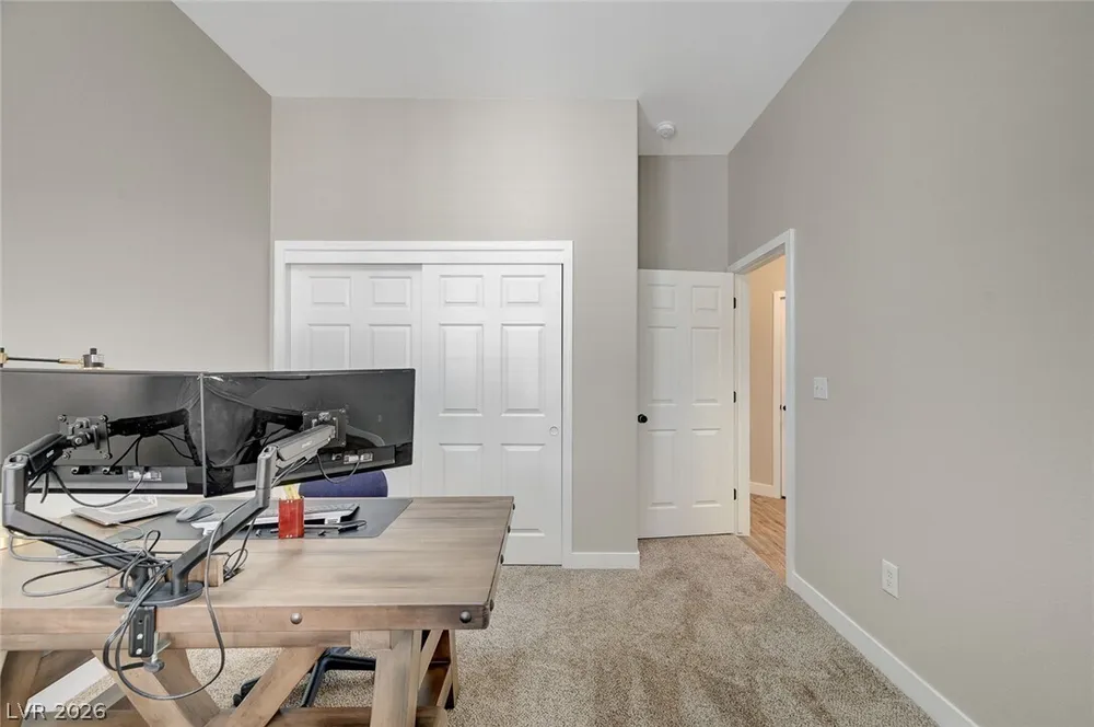 10613 Spring Garden Ct, Las Vegas, NV 89134