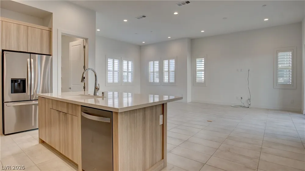 642 Grey Saker St, Las Vegas, NV 89138