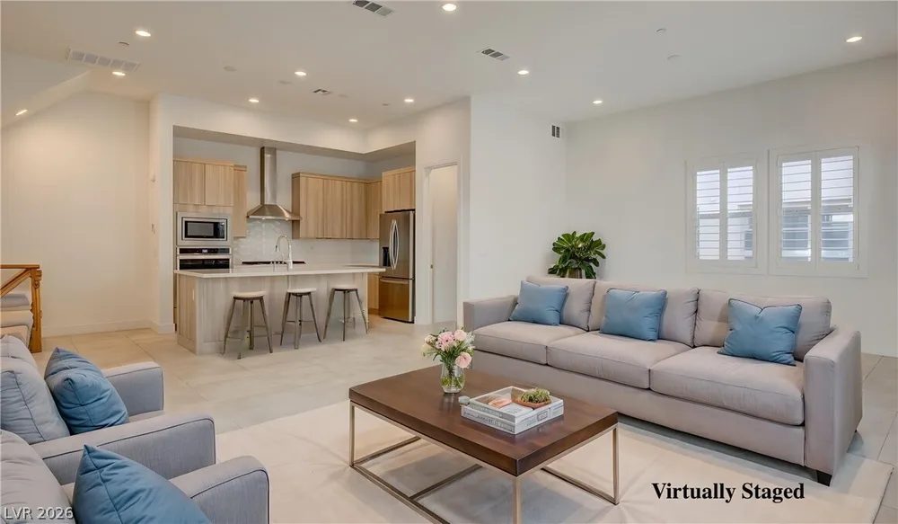 642 Grey Saker St, Las Vegas, NV 89138