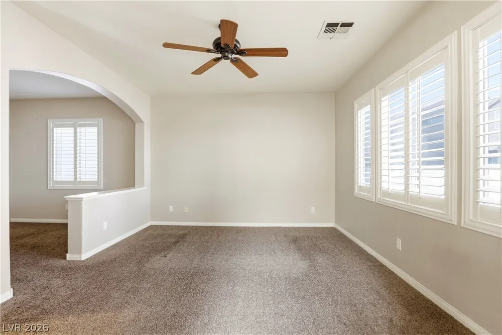2221 Juniper Berry Dr, Las Vegas, NV 89134
