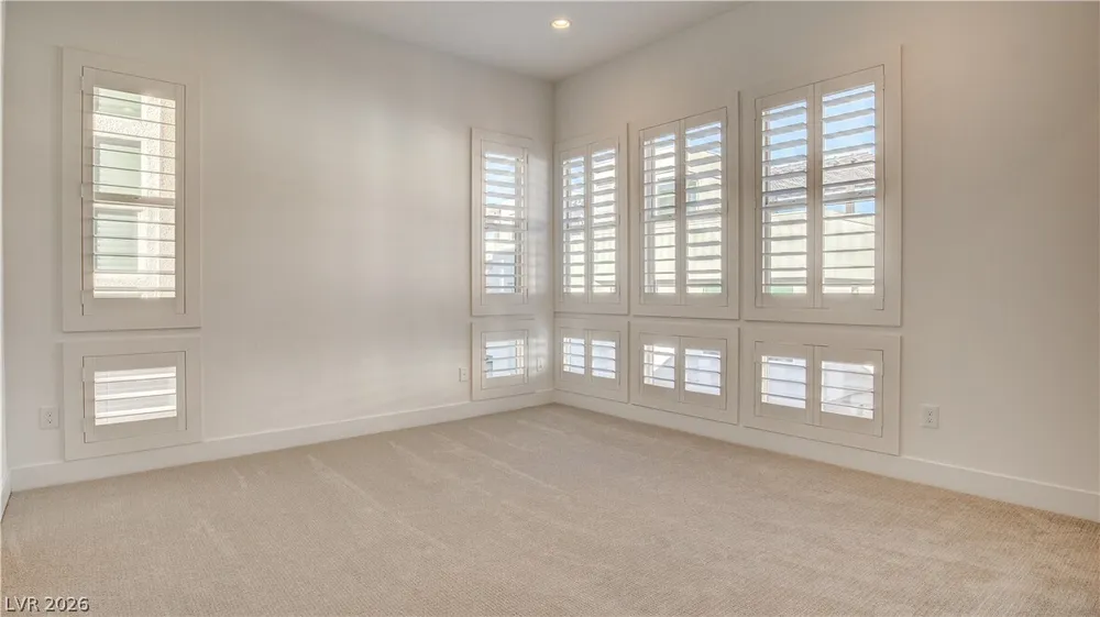 642 Grey Saker St, Las Vegas, NV 89138
