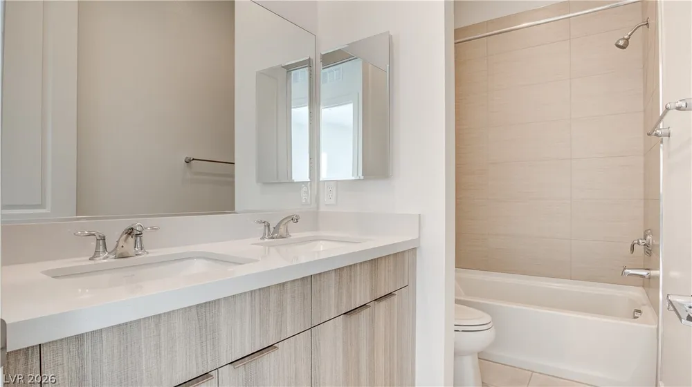 642 Grey Saker St, Las Vegas, NV 89138