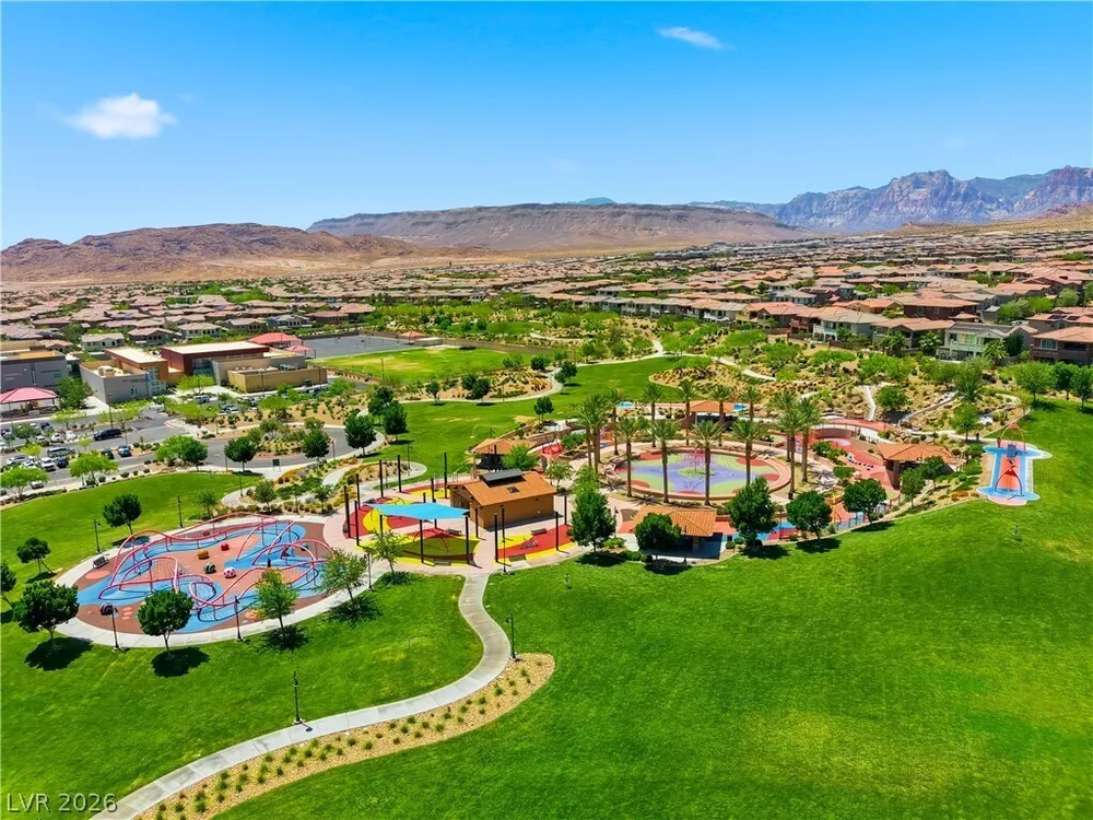 2221 Juniper Berry Dr, Las Vegas, NV 89134
