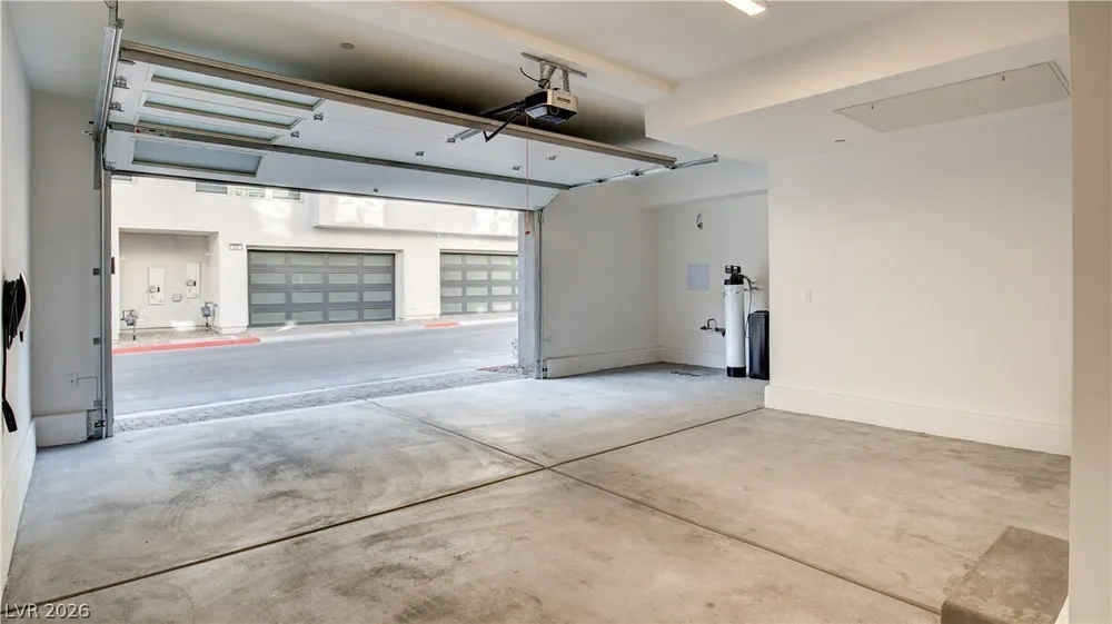 642 Grey Saker St, Las Vegas, NV 89138