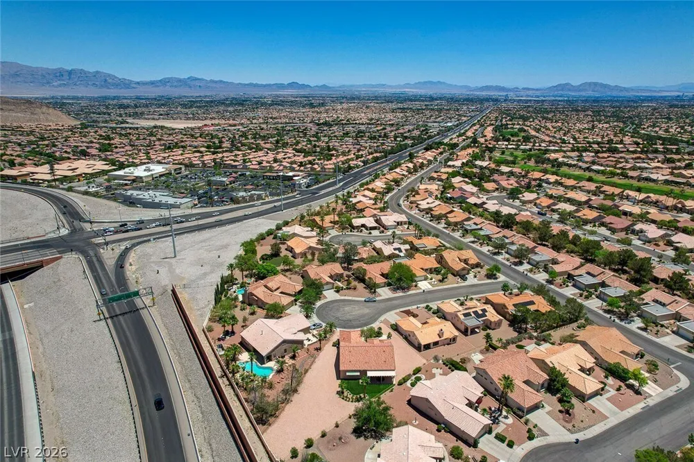 10613 Spring Garden Ct, Las Vegas, NV 89134