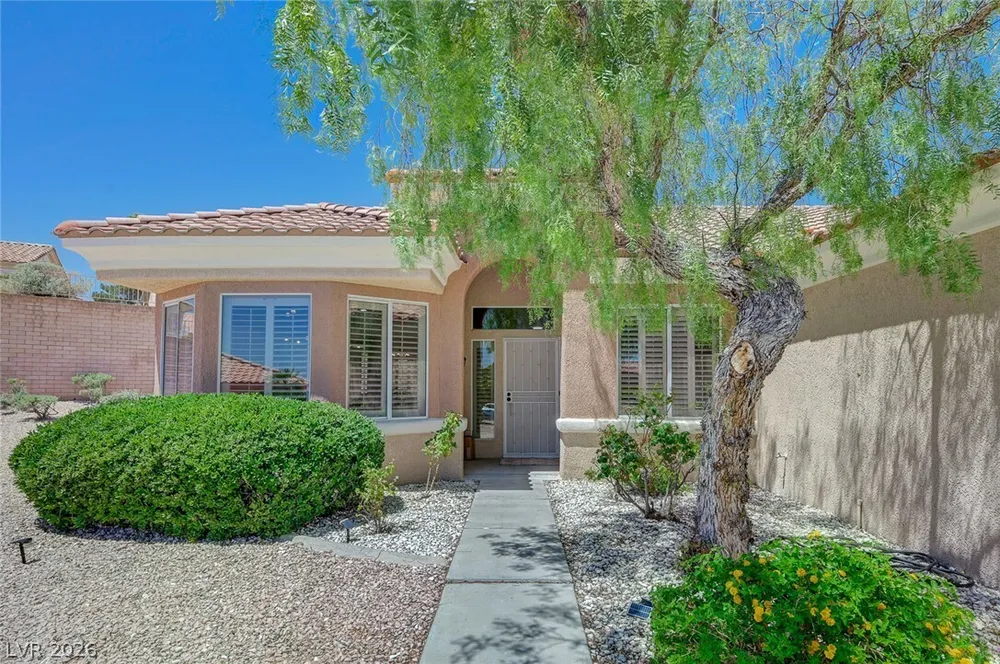 10613 Spring Garden Ct, Las Vegas, NV 89134