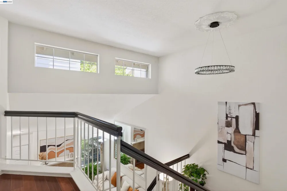 7483 Stonedale Dr, Pleasanton, CA 94588