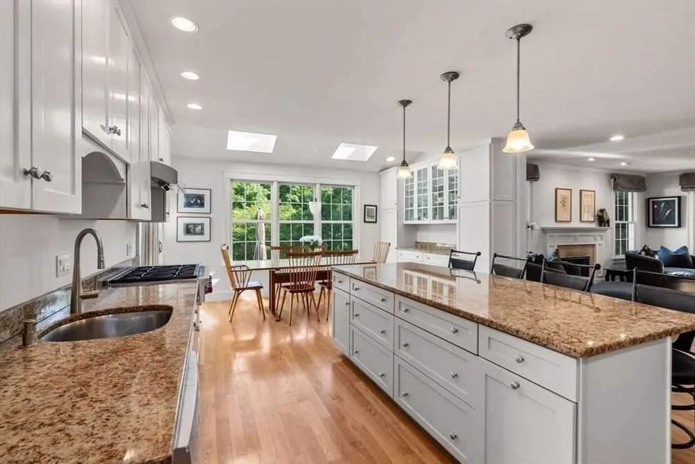 22 Edwardel Rd, Needham, MA 02492