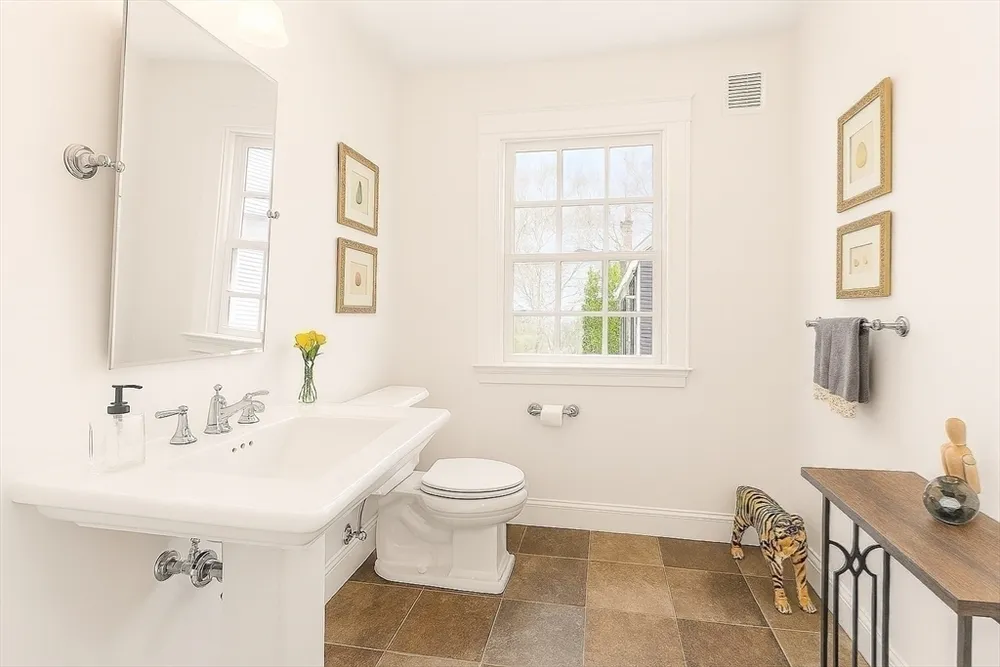 22 Edwardel Rd, Needham, MA 02492