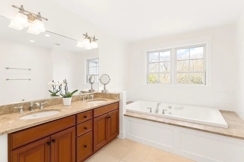 22 Edwardel Rd, Needham, MA 02492