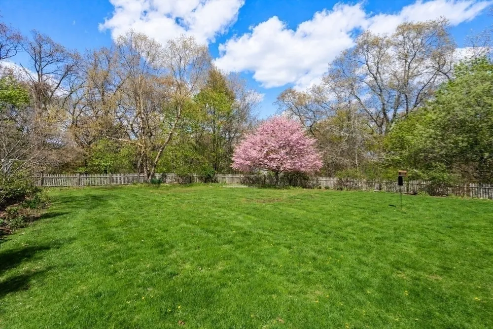 22 Edwardel Rd, Needham, MA 02492