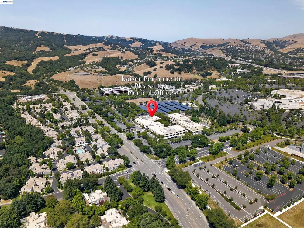 7483 Stonedale Dr, Pleasanton, CA 94588