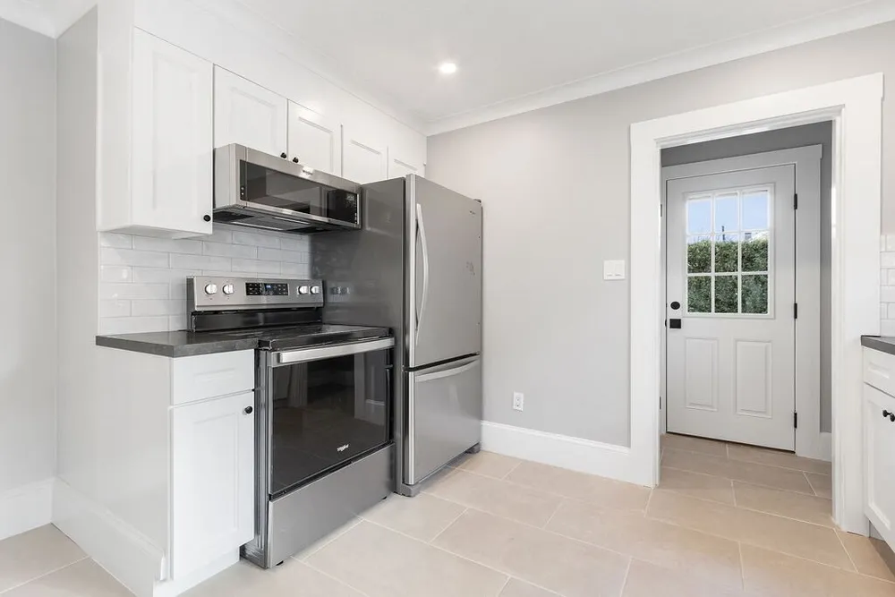 15 George St, Watertown, MA 02472