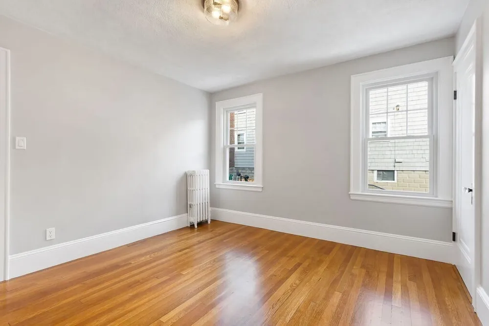 15 George St, Watertown, MA 02472