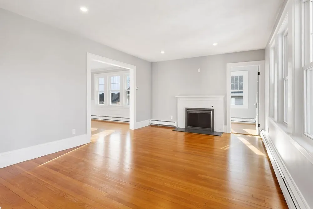 15 George St, Watertown, MA 02472