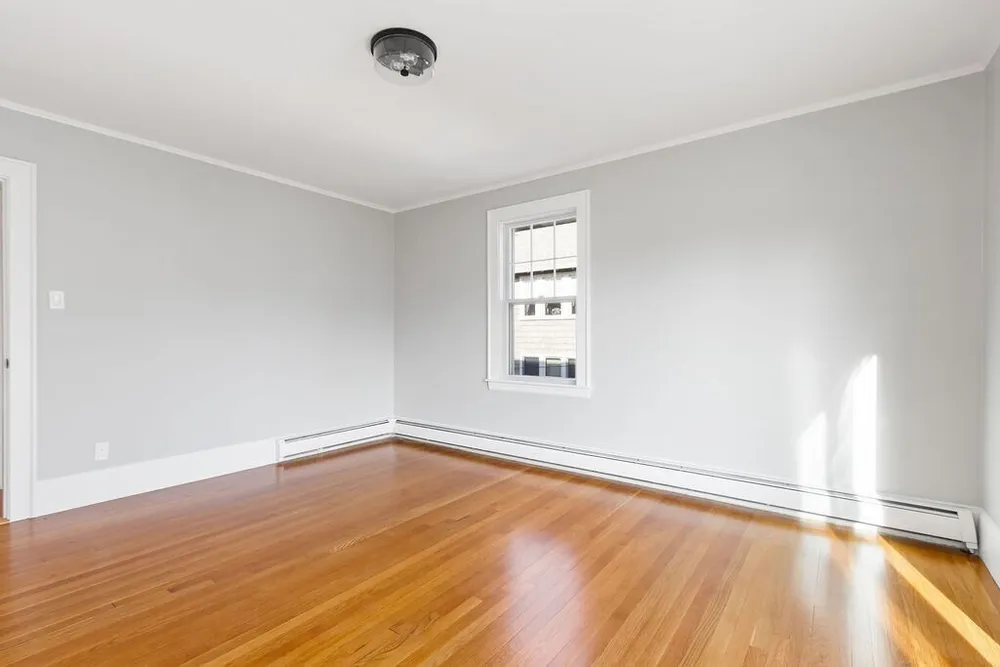 15 George St, Watertown, MA 02472