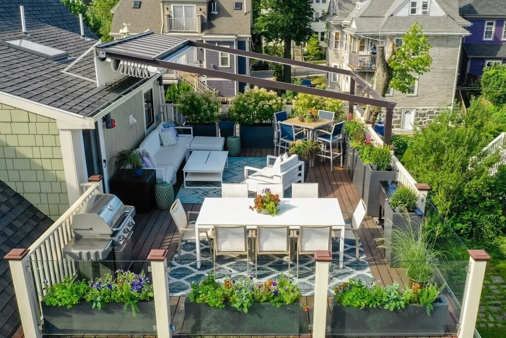 43 Salcombe St, Boston, MA 02125
