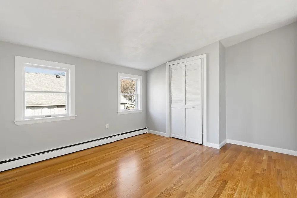 15 George St, Watertown, MA 02472