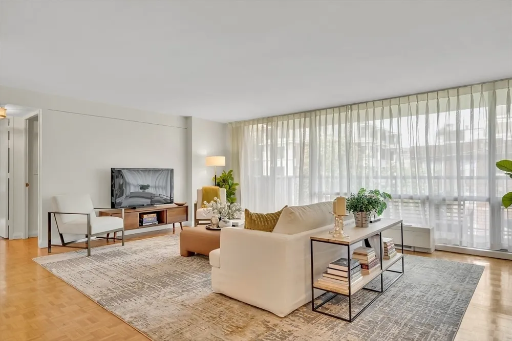 45 Longwood Ave, Brookline, MA 02446