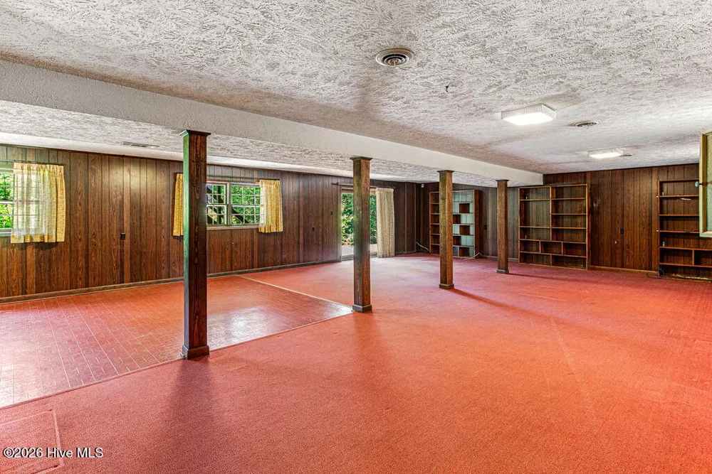 325 Lupin Pl, Southern Pines, NC 28387
