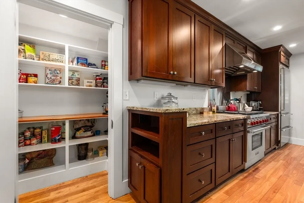 1 Hay Rd, Belmont, MA 02478