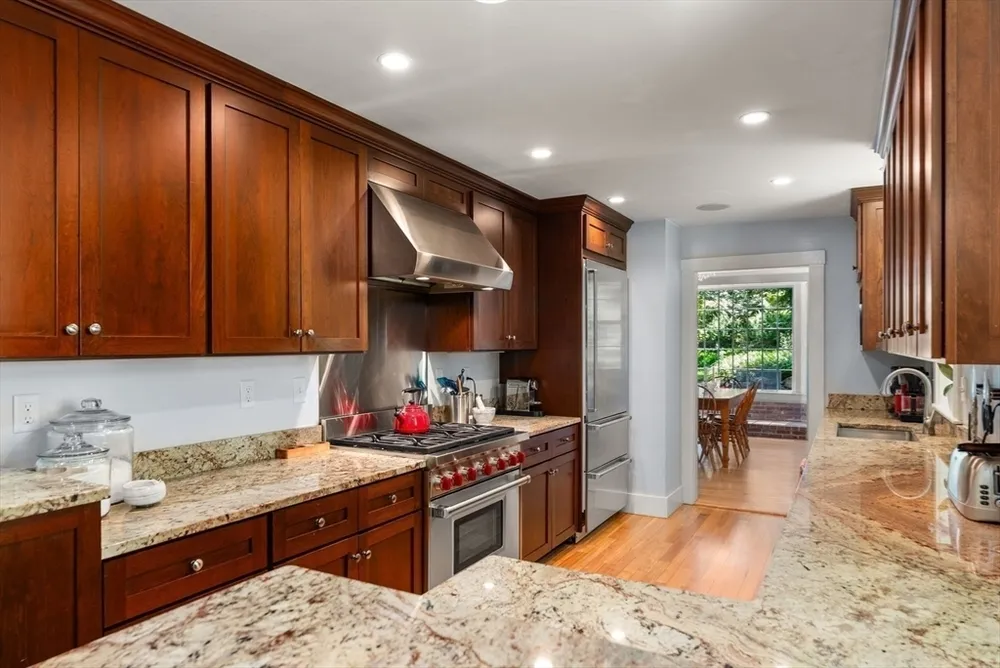 1 Hay Rd, Belmont, MA 02478