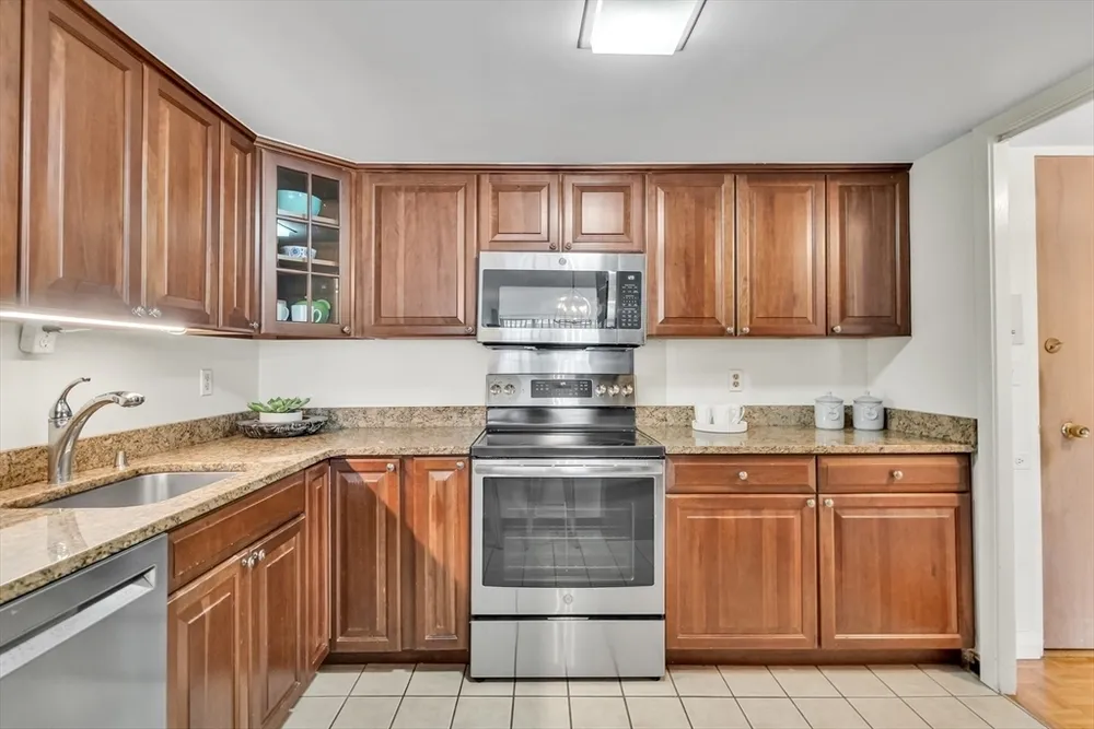45 Longwood Ave, Brookline, MA 02446