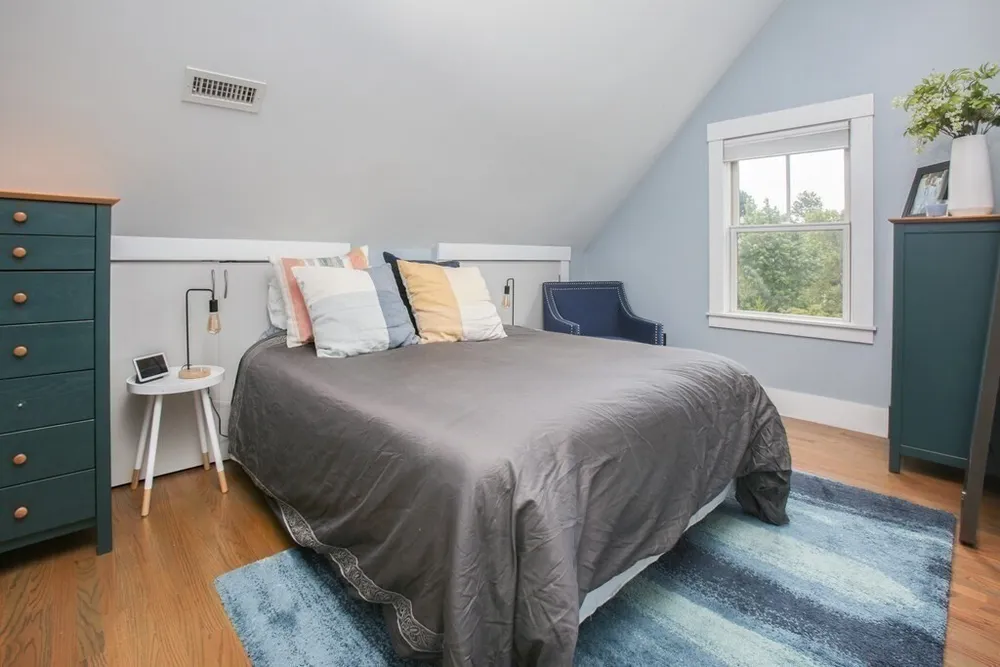43 Salcombe St, Boston, MA 02125