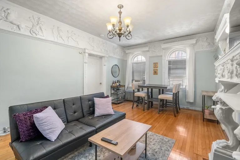 15 Bellvista Rd, Boston, MA 02135