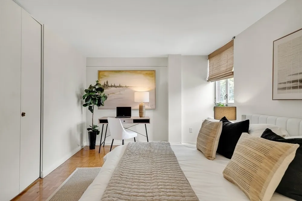 45 Longwood Ave, Brookline, MA 02446