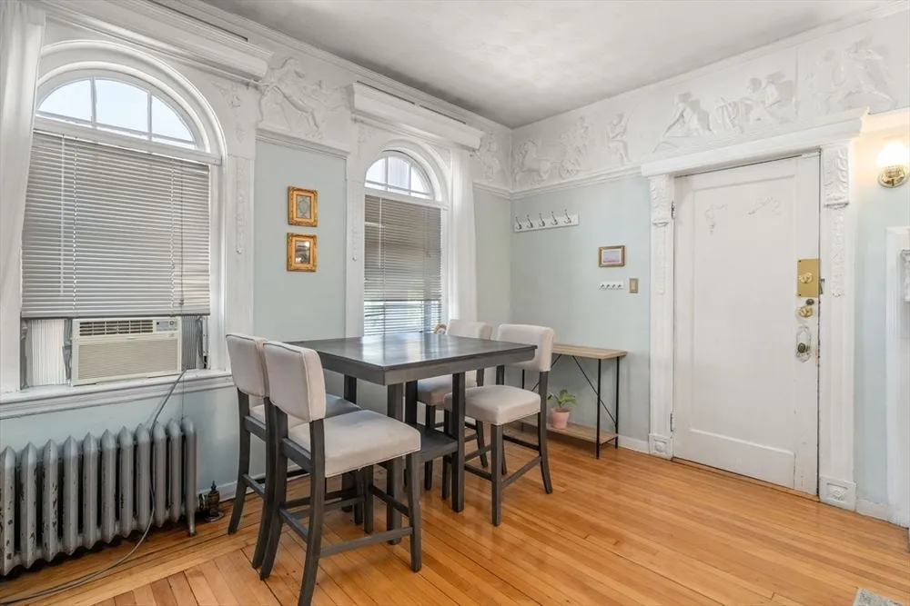 15 Bellvista Rd, Boston, MA 02135