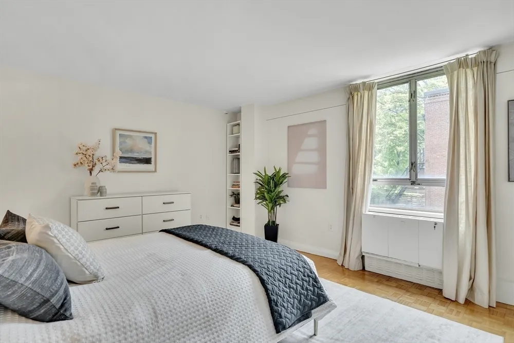 45 Longwood Ave, Brookline, MA 02446