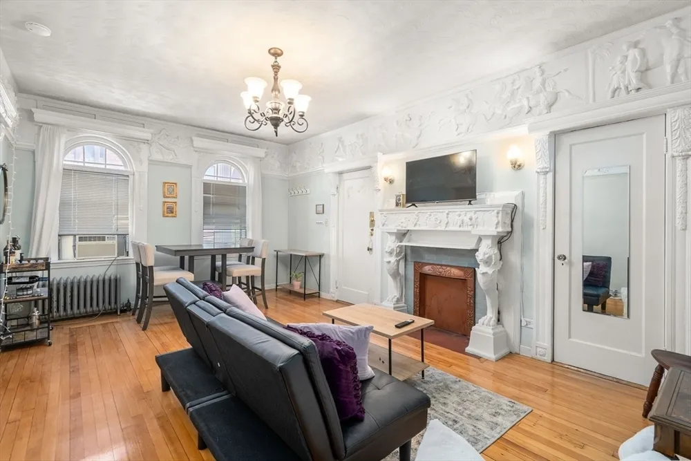 15 Bellvista Rd, Boston, MA 02135