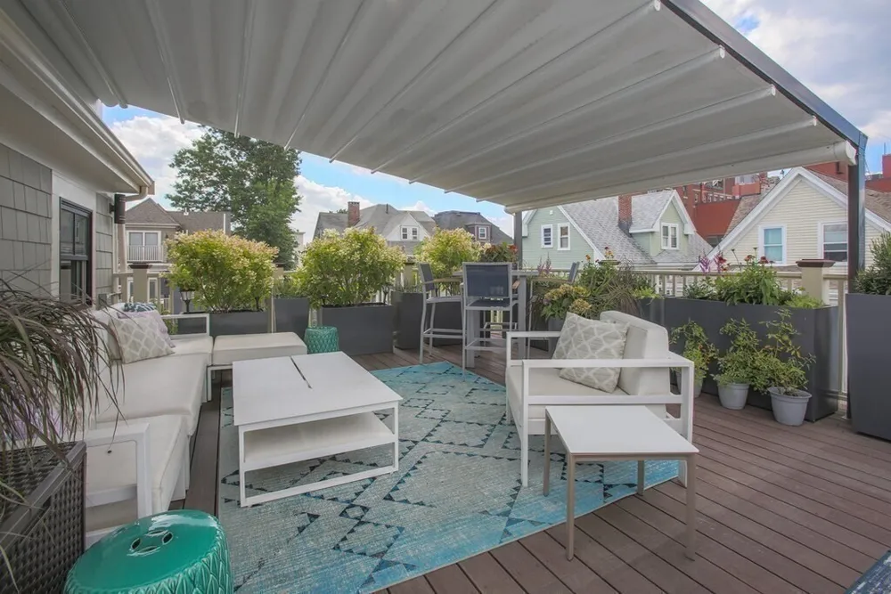 43 Salcombe St, Boston, MA 02125