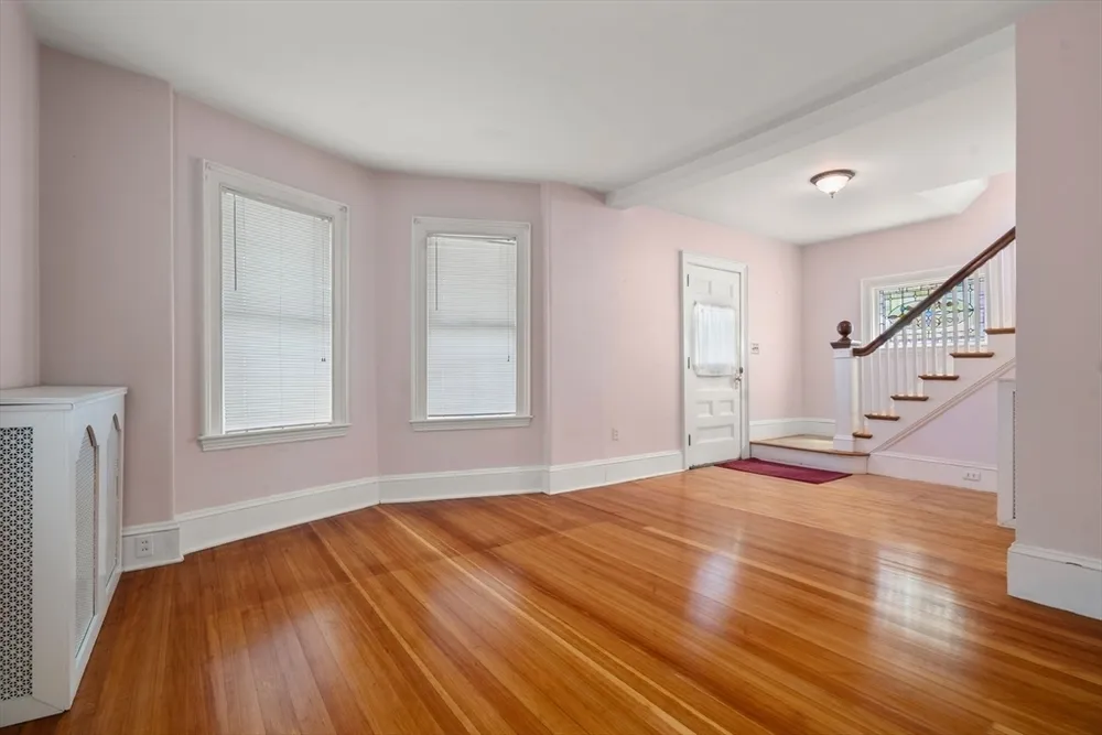 108 Langdon Ave, Watertown, MA 02472