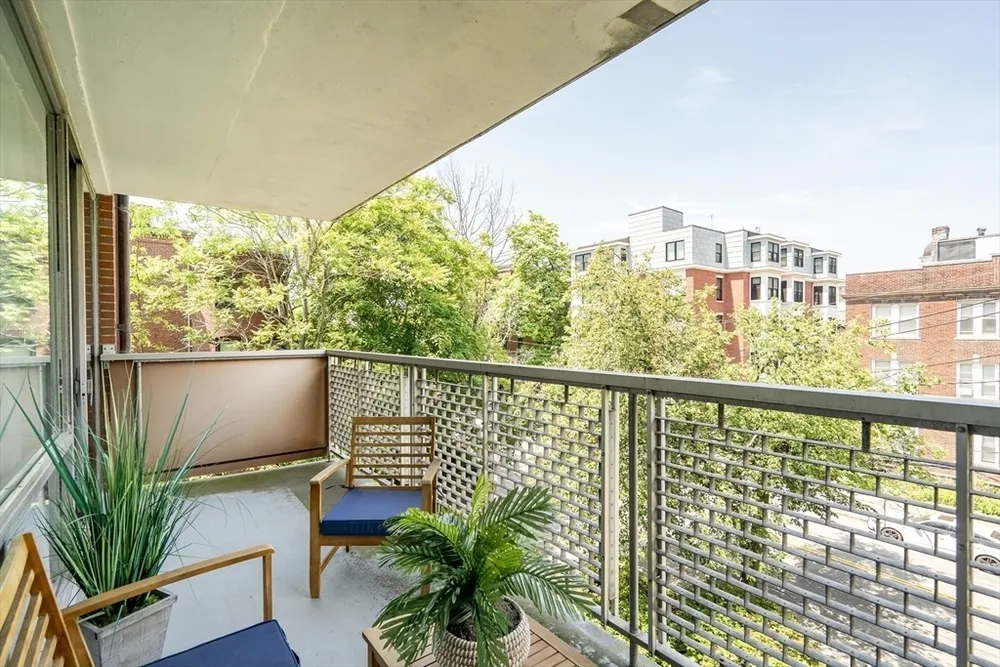 45 Longwood Ave, Brookline, MA 02446