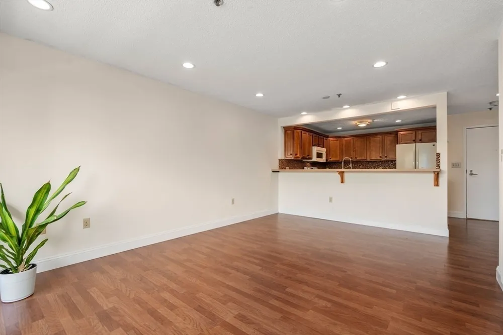 1 Adams St, Quincy, MA 02169