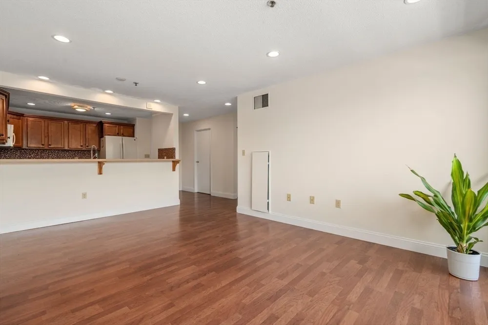 1 Adams St, Quincy, MA 02169