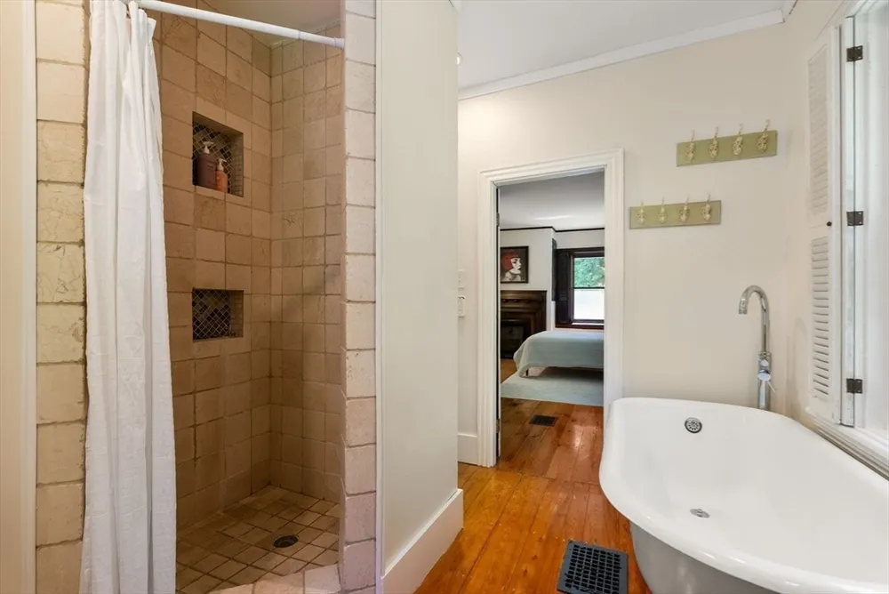 1 Hay Rd, Belmont, MA 02478