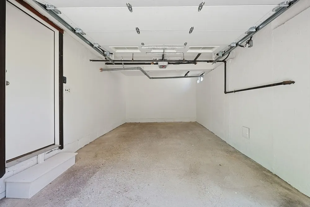 36 Grandview Ave, Melrose, MA 02176