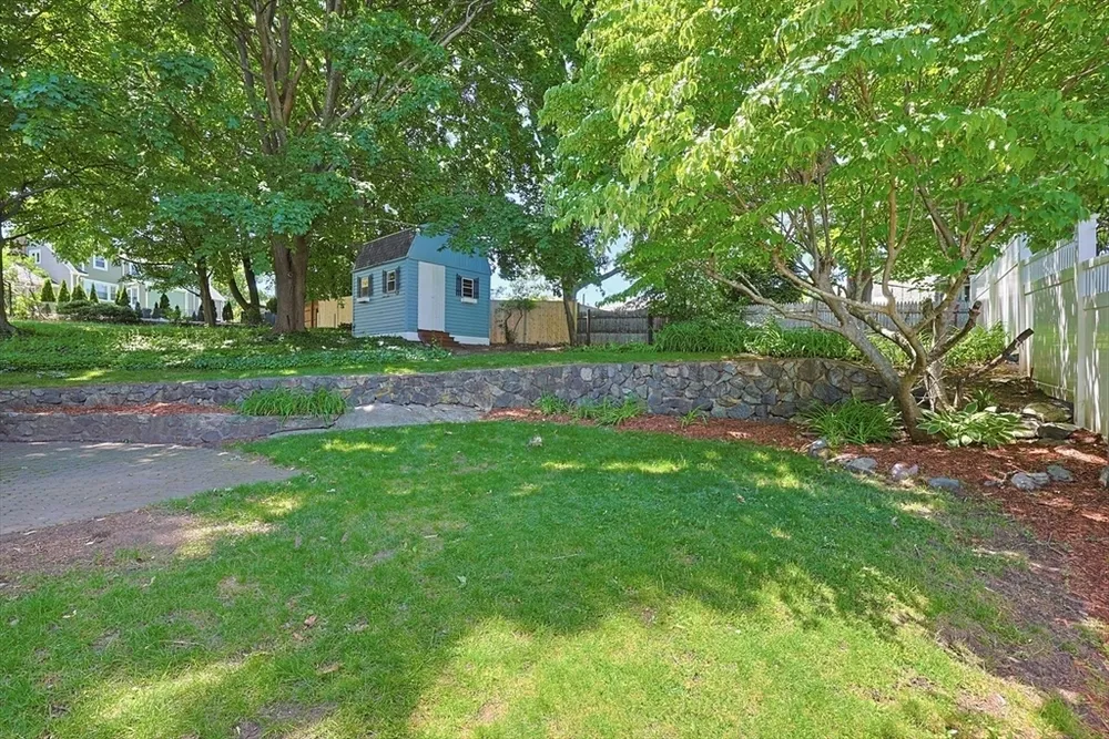 36 Grandview Ave, Melrose, MA 02176