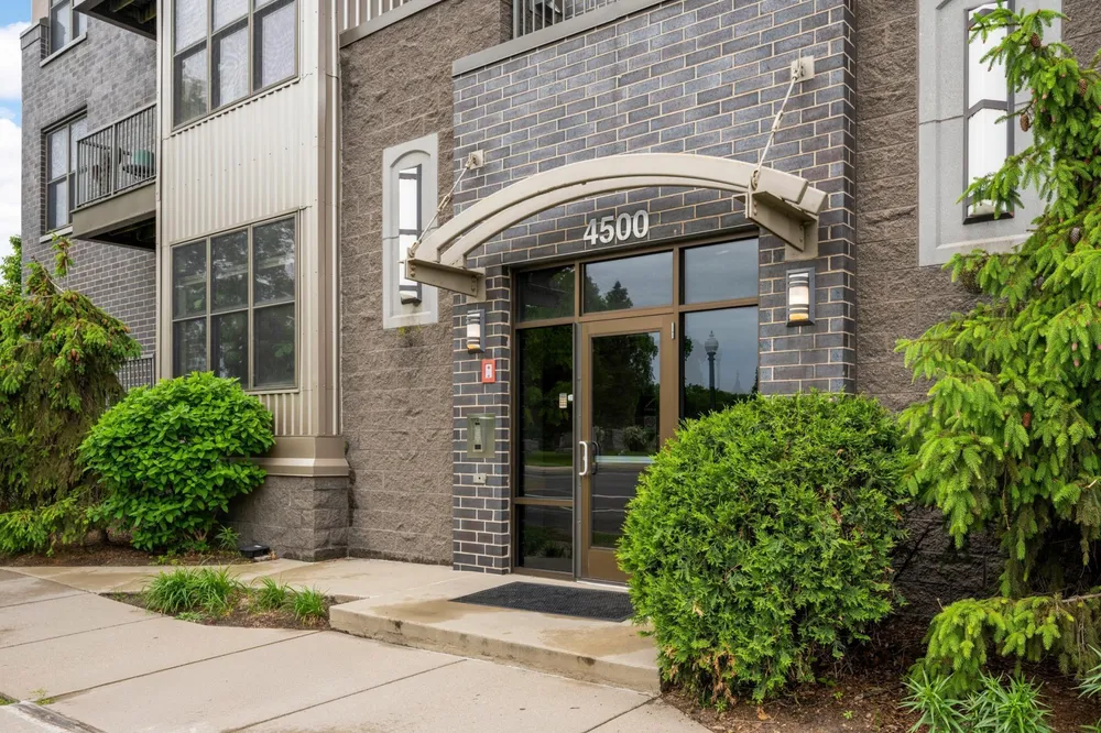 4500 Chicago Ave, Minneapolis, MN 55407