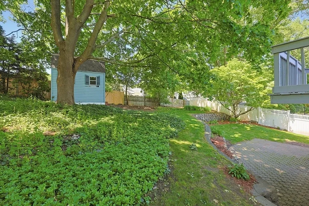 36 Grandview Ave, Melrose, MA 02176