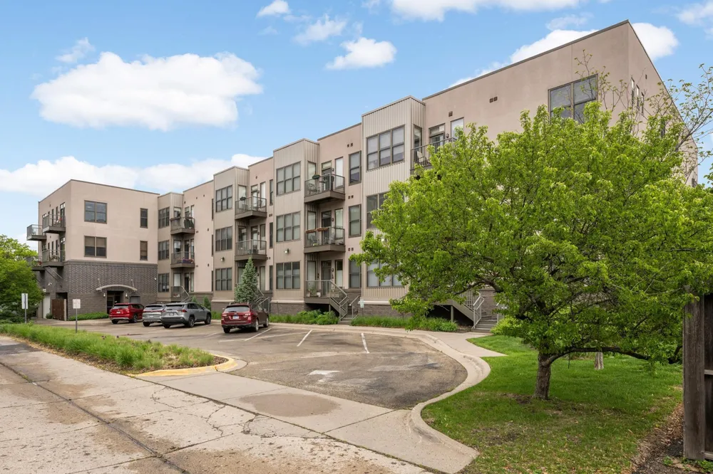 4500 Chicago Ave, Minneapolis, MN 55407