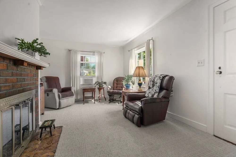 66 Sprague St, Dedham, MA 02026