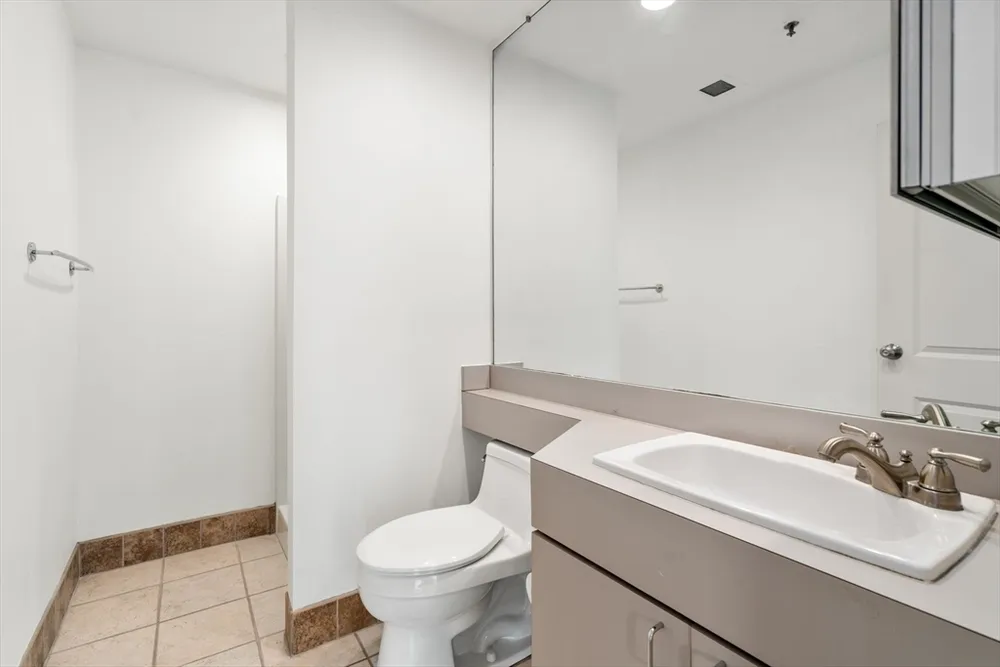1 Adams St, Quincy, MA 02169